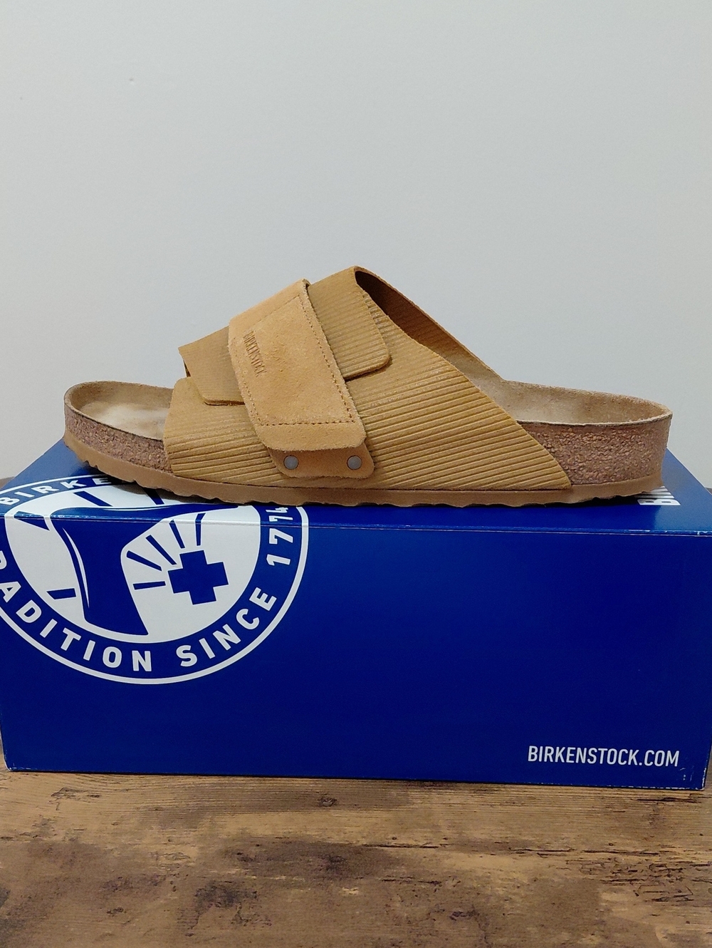 Men's Birkenstock Kyoto Slides. Size 13R. Color Cork Brown. Lightly Used.